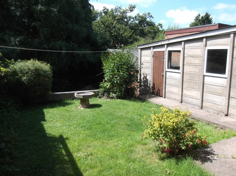 Witton Avenue  Droitwich Spa